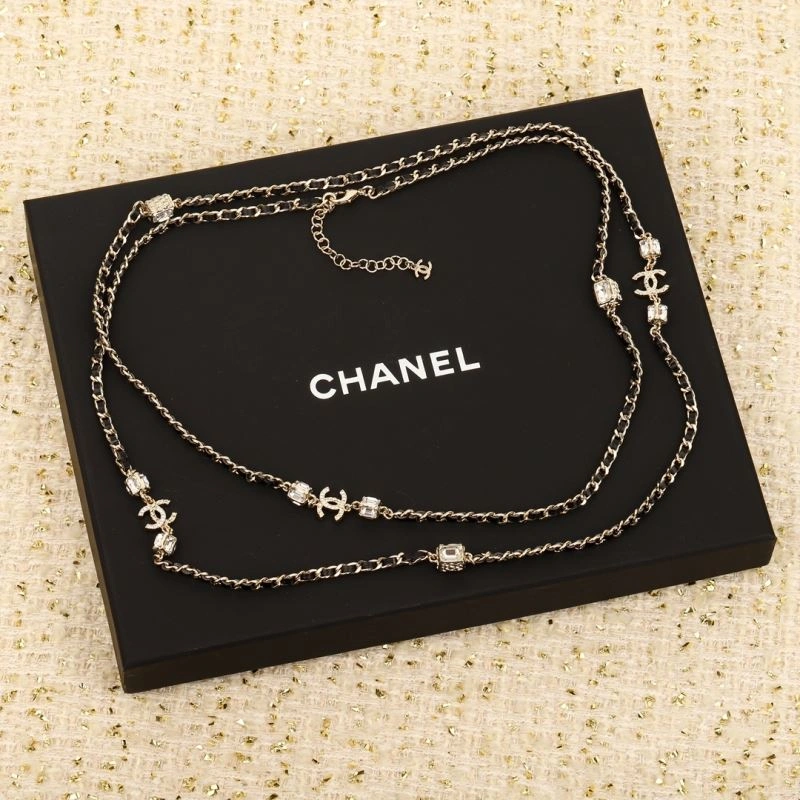 WaterResistant Chanel Necklaces 230926