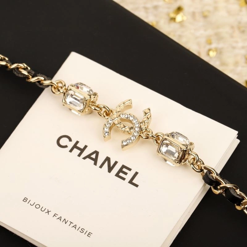 WaterResistant Chanel Necklaces 230926