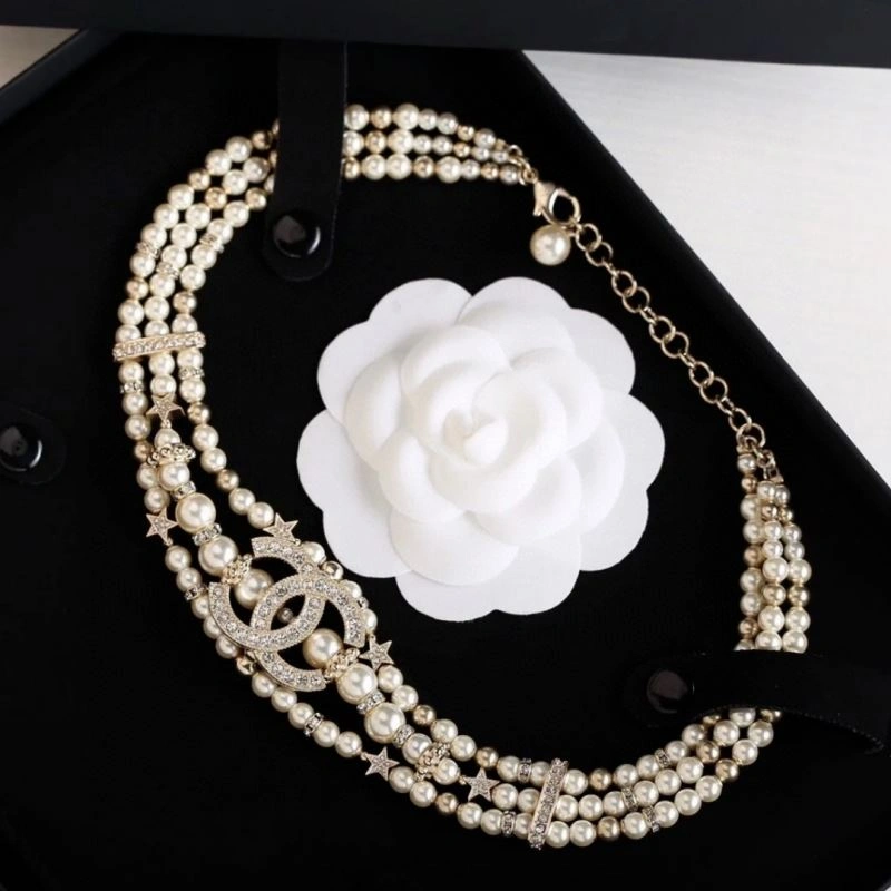 Chanel Necklaces Neat 230913
