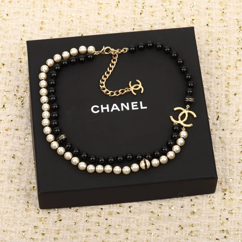 Chanel Necklaces Neat 230966