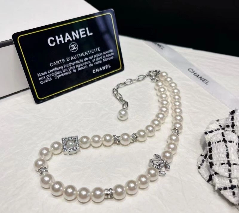 Classic Chanel Necklaces 230919