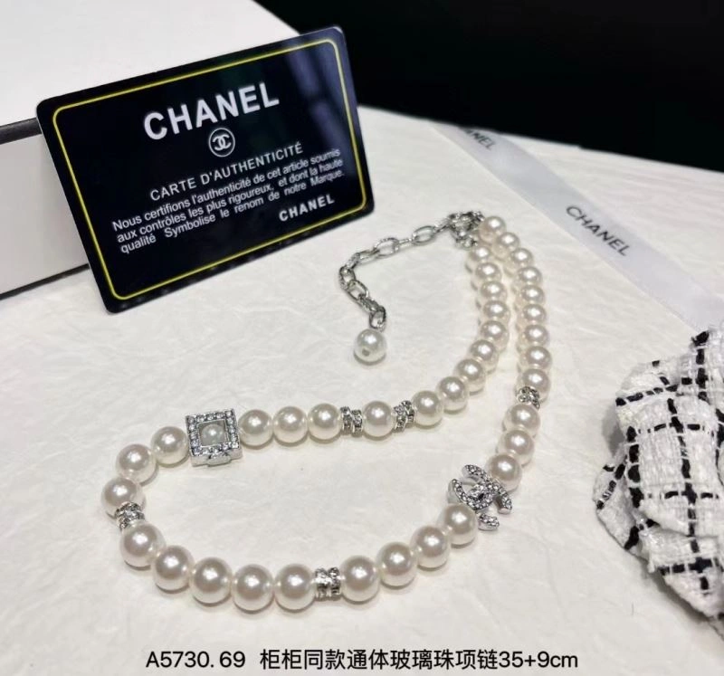 Classic Chanel Necklaces 230919
