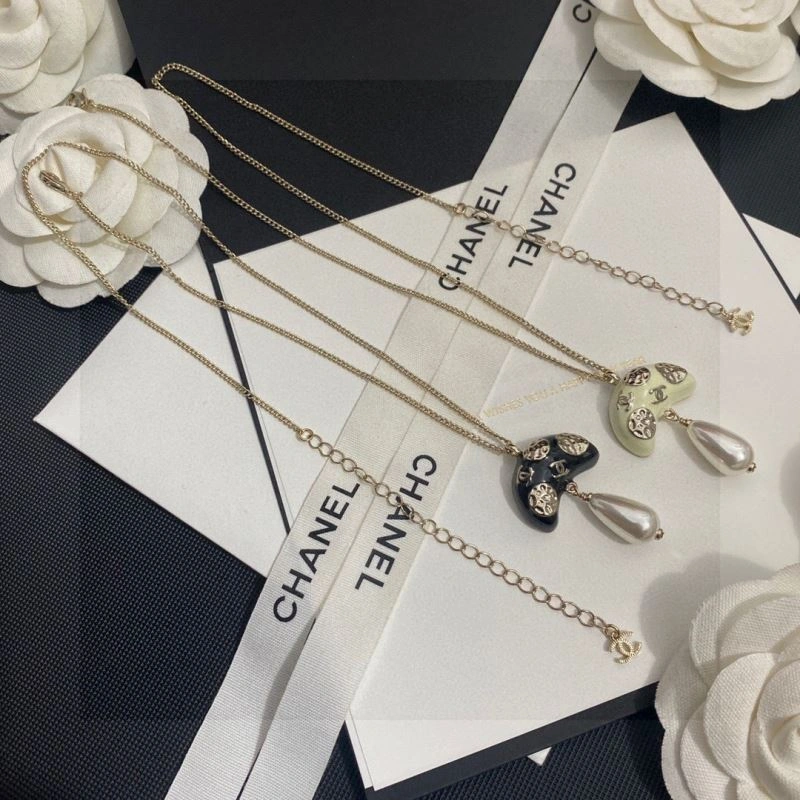 Chanel Necklaces WellDesigned 230922