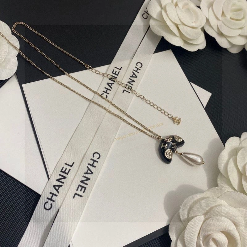 Chanel Necklaces WellDesigned 230922