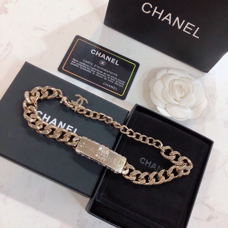 Chanel Necklaces Compact 230992