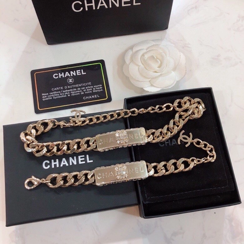 Chanel Necklaces Compact 230992