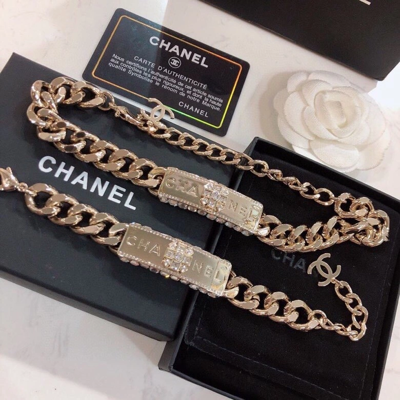 Chanel Necklaces Compact 230992
