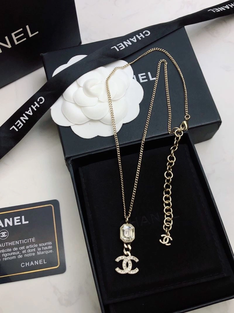 Chanel Necklaces Durable 230946