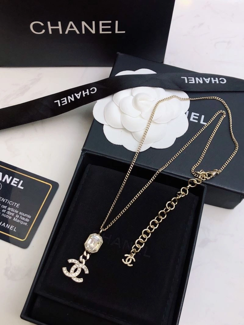 Chanel Necklaces Durable 230946
