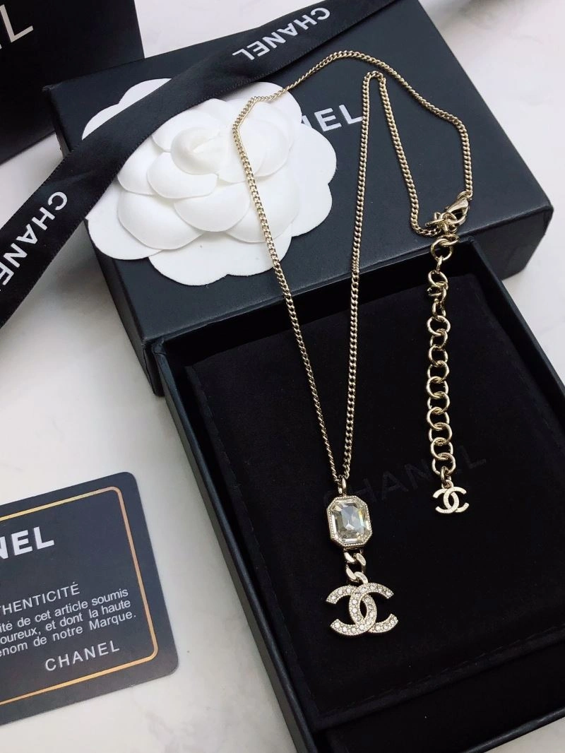 Chanel Necklaces Durable 230946