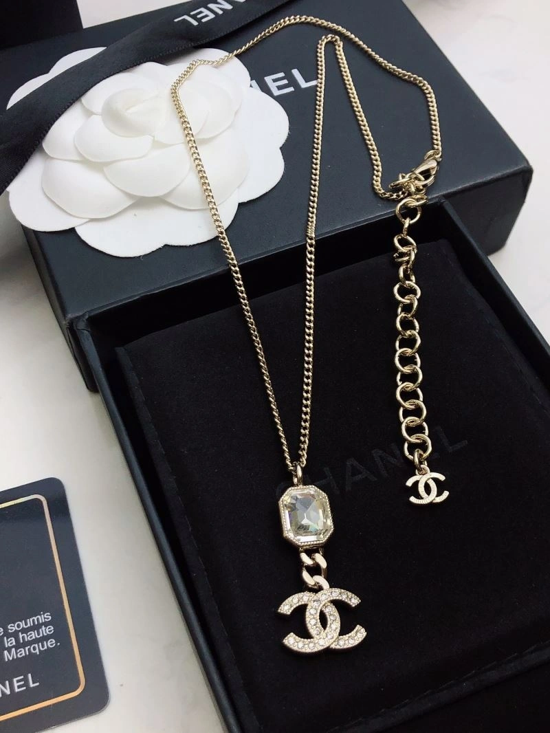 Chanel Necklaces Durable 230946