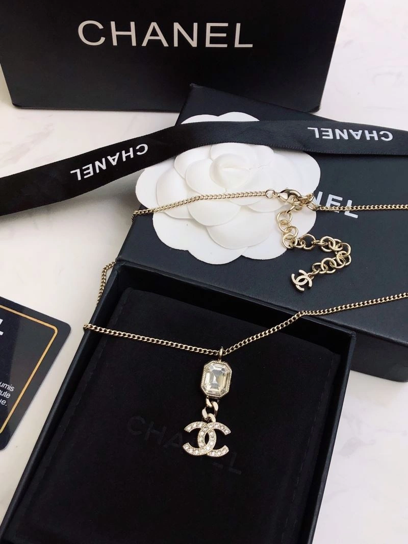 Chanel Necklaces Durable 230946