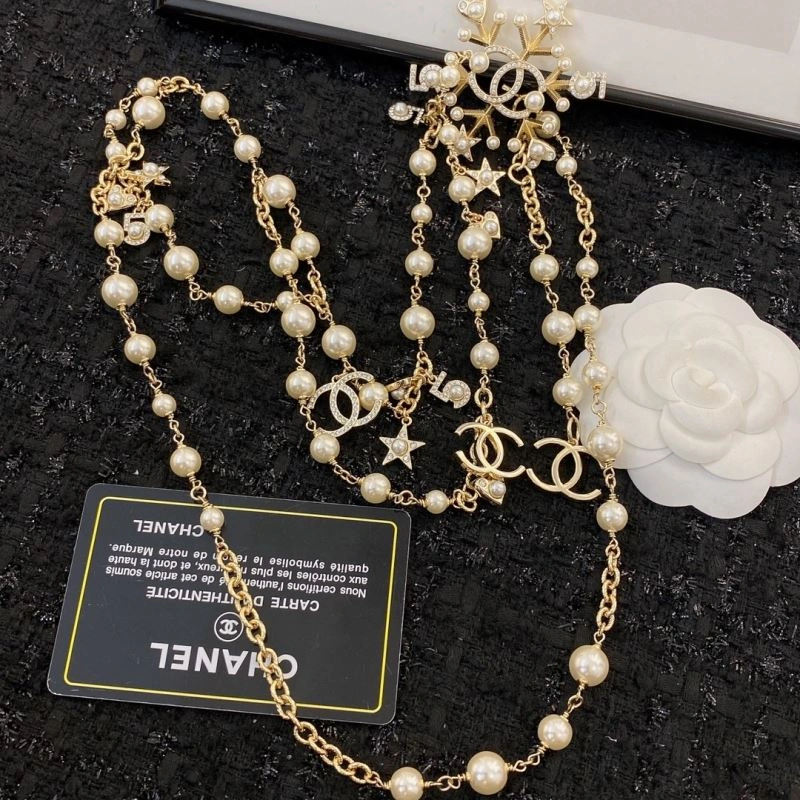 Comfortable Chanel Necklaces 230900