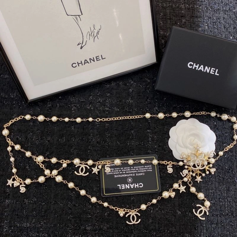 Comfortable Chanel Necklaces 230900