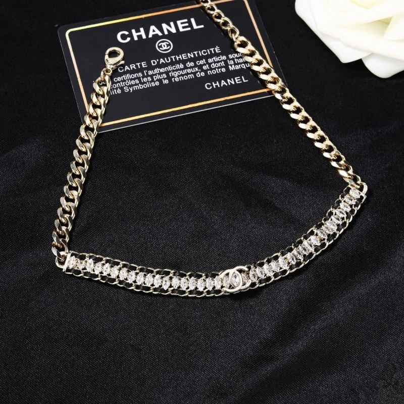 Compact Chanel Necklaces 230944