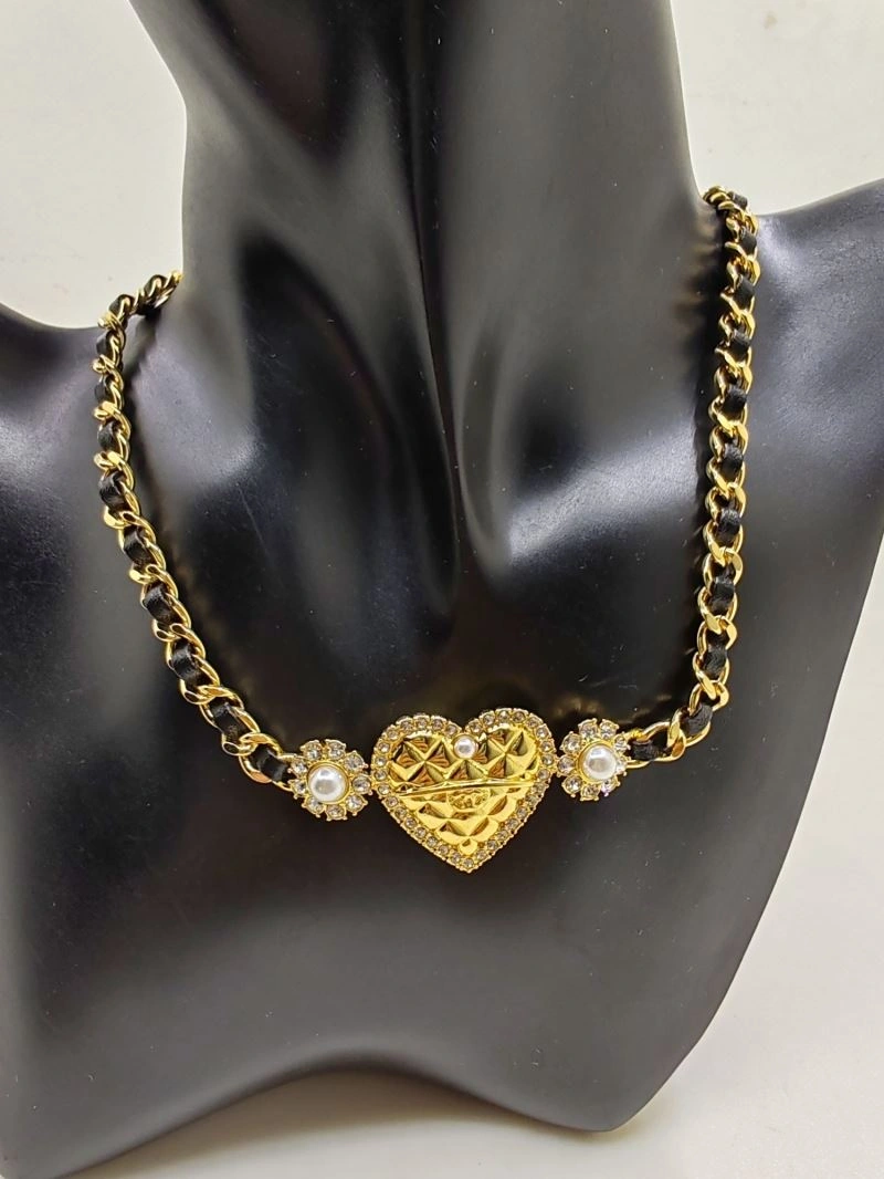 Chanel Necklaces Seasonal 230907