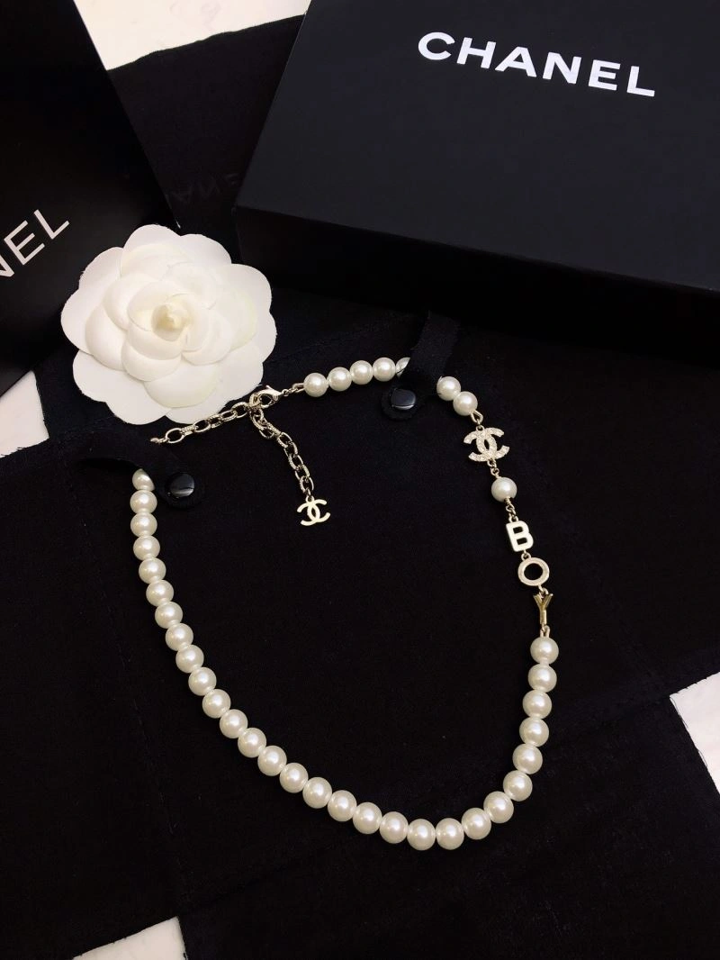 WellDesigned Chanel Necklaces 230923
