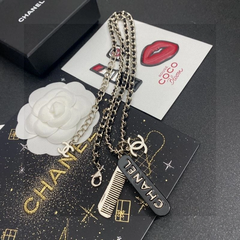 Chanel Necklaces Practical 230874