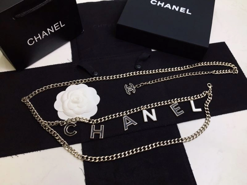 Lightweight Chanel Necklaces 230484