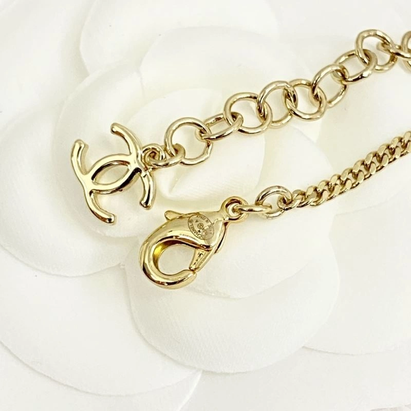 QuickDry Chanel Necklaces 230517