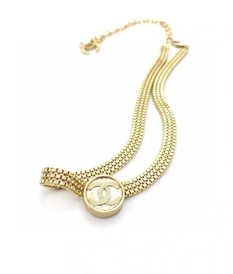 Chanel Necklaces ModernLook 230478