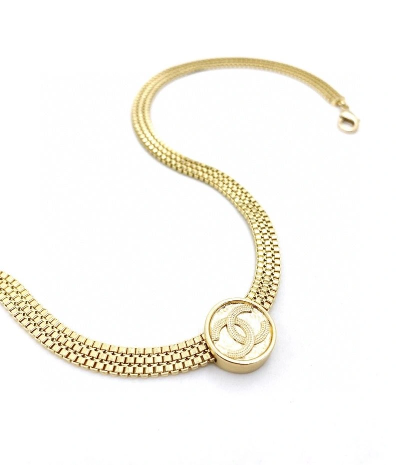 Chanel Necklaces ModernLook 230478