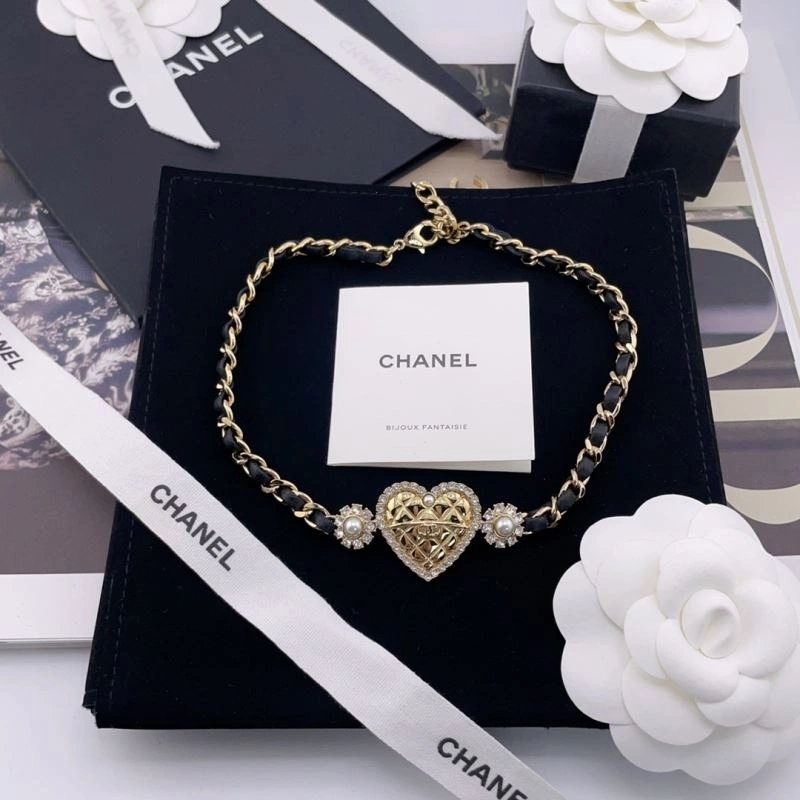 Lightweight Chanel Necklaces 230458