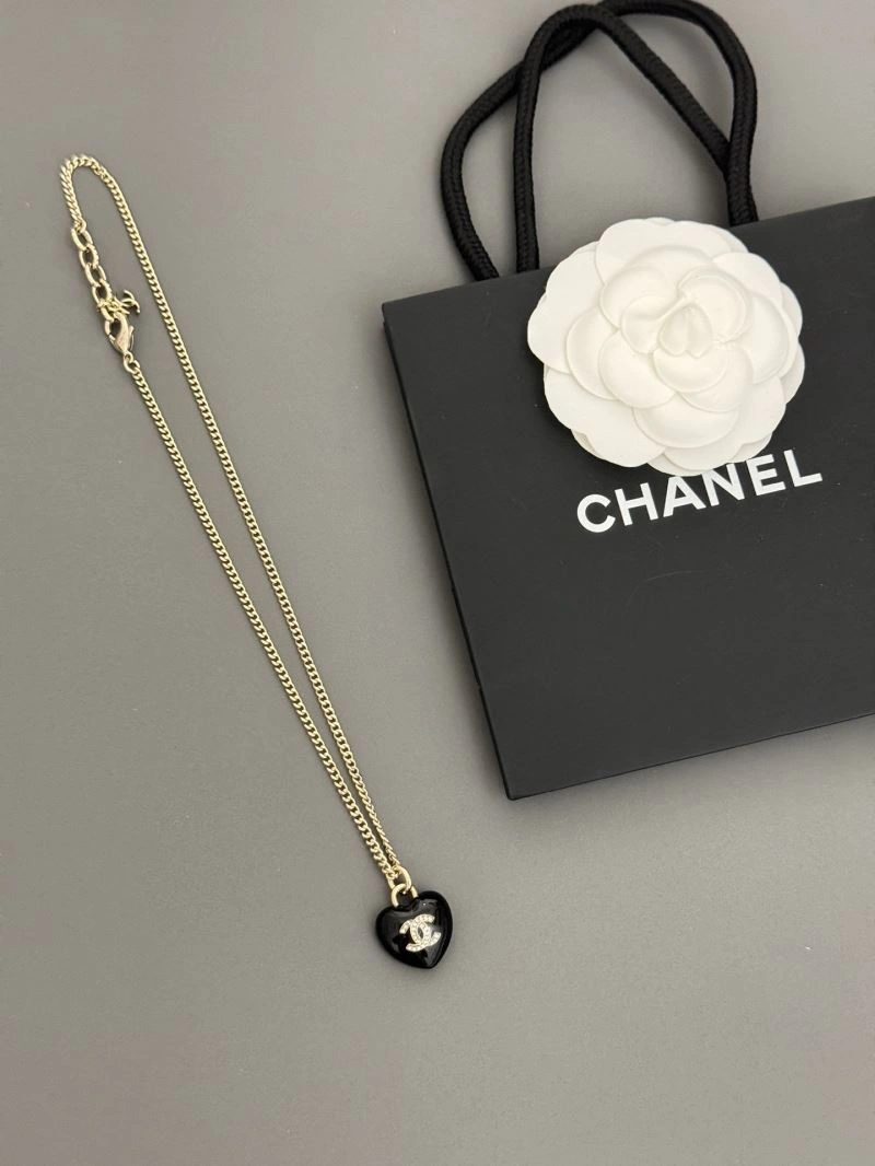 Chanel Necklaces Colorful 230480