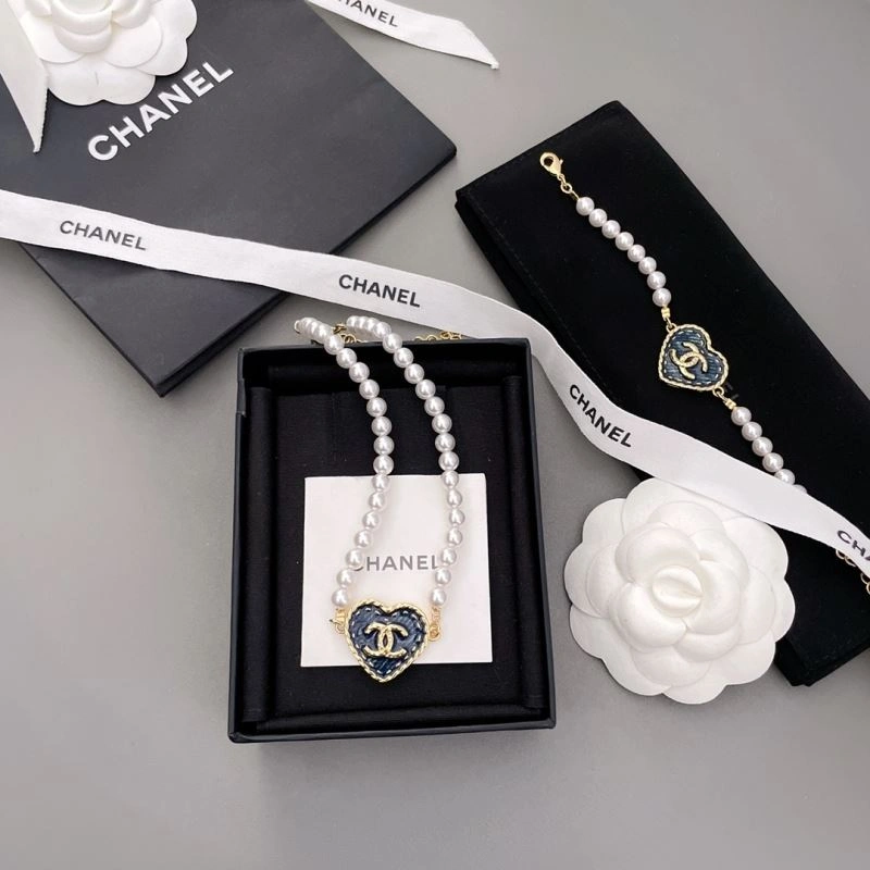 Chanel Necklaces AllSeason 230515