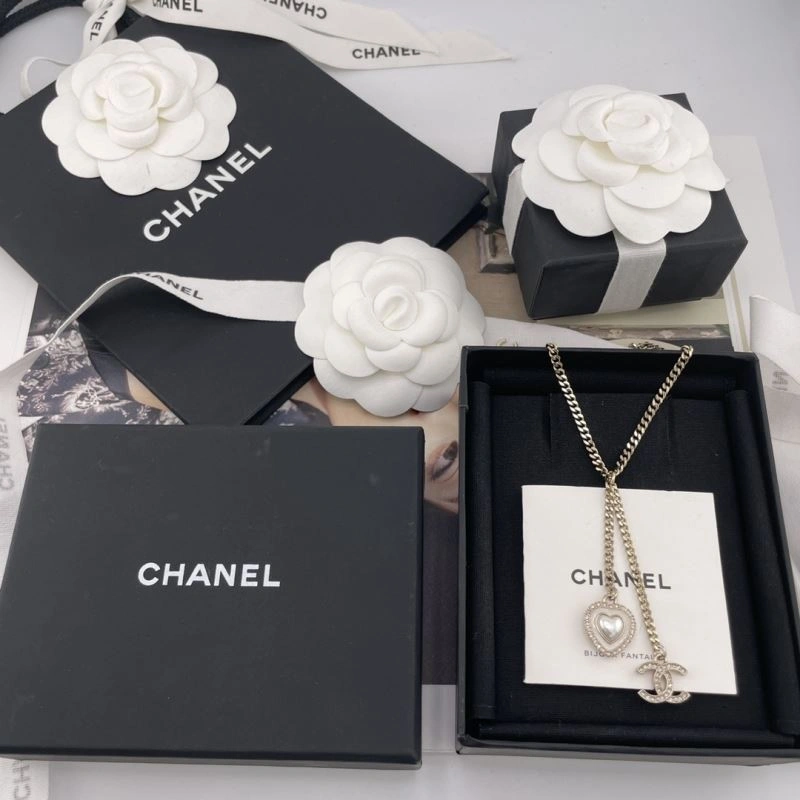 Chanel Necklaces Refined 230583