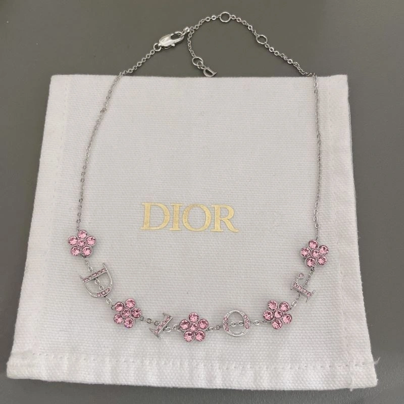 Chanel Necklaces OnTrend 230421