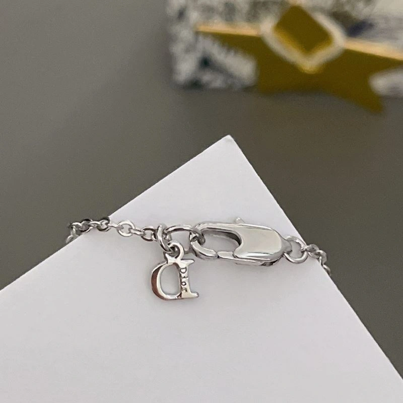 Chanel Necklaces OnTrend 230421