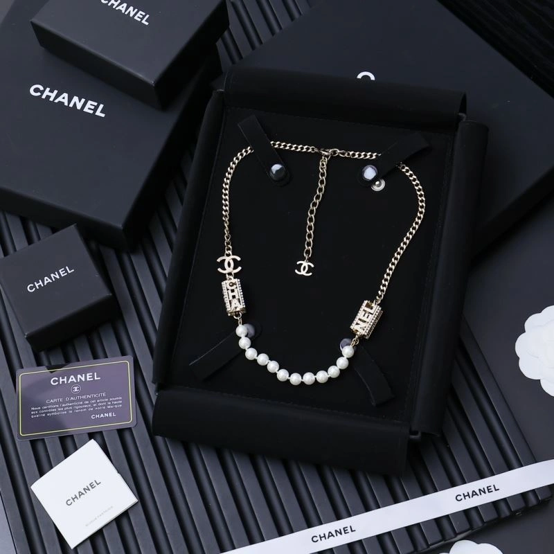 FreshLook Chanel Necklaces 230426