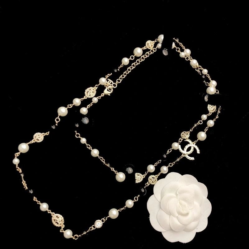 Original Chanel Necklaces 218786