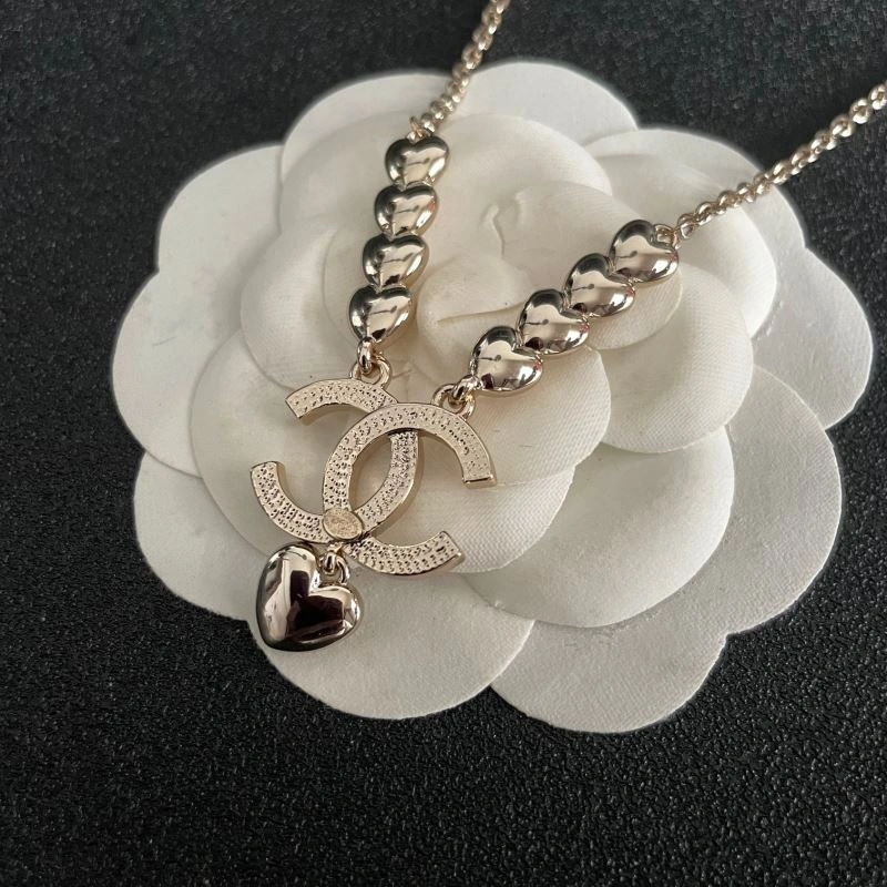 Fashionable Chanel Necklaces 230417