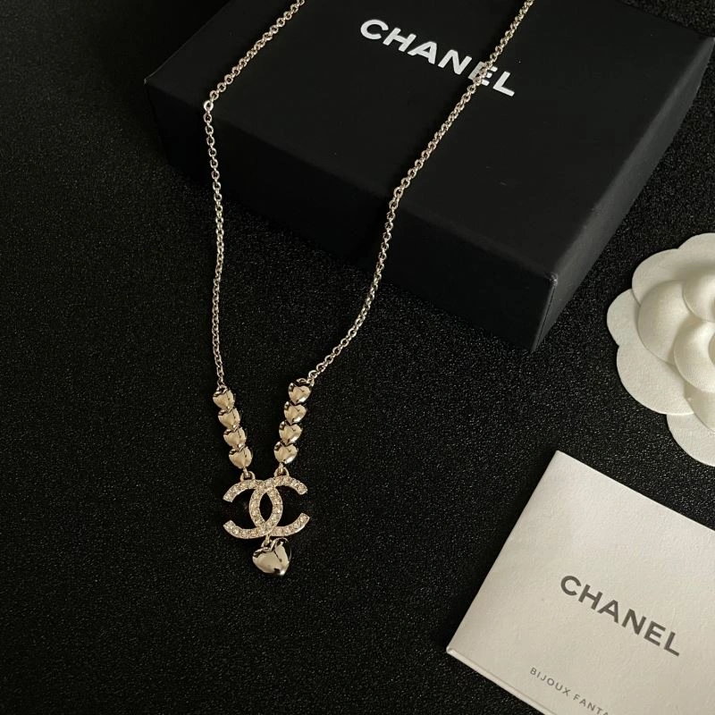 Fashionable Chanel Necklaces 230417
