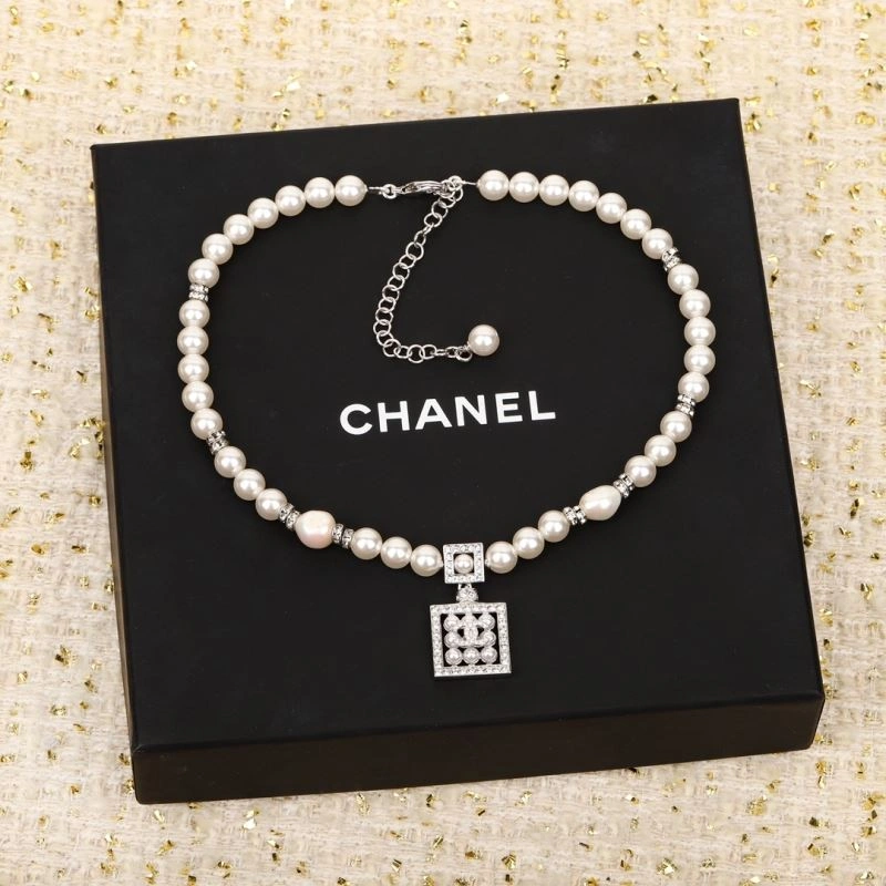 Lightweight Chanel Necklaces 230444