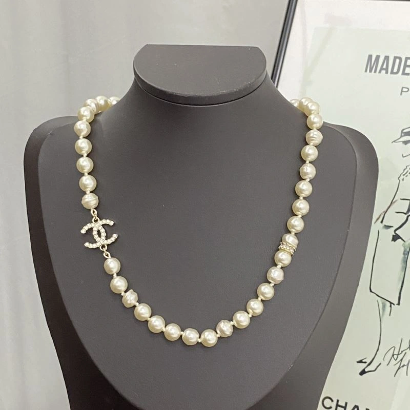 Chanel Necklaces Comfortable 230471
