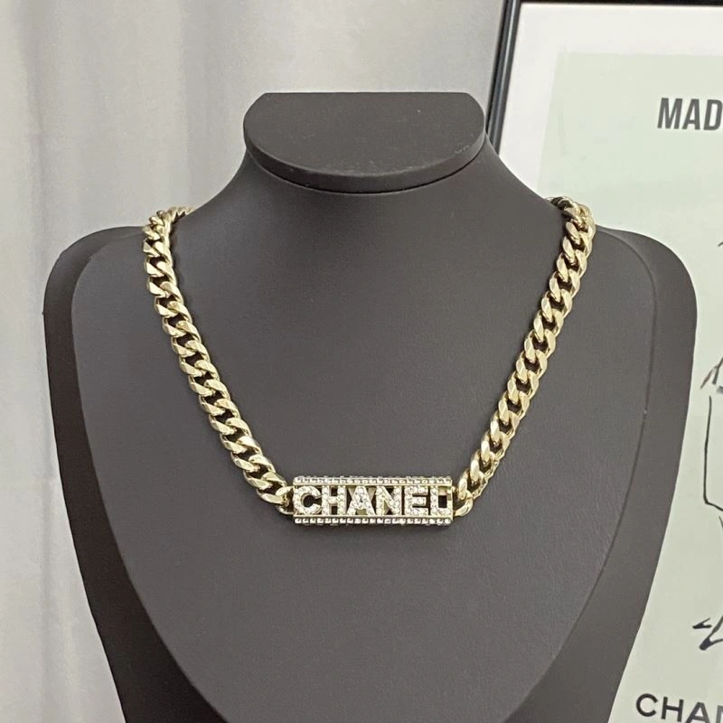 Chanel Necklaces Stylish 230440