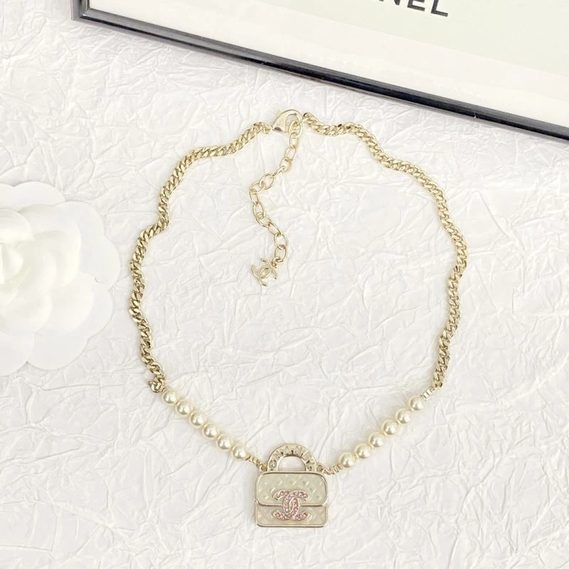 Elegant Chanel Necklaces 232093