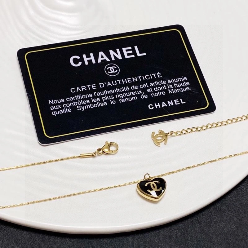 Chanel Necklaces Sleek 232099