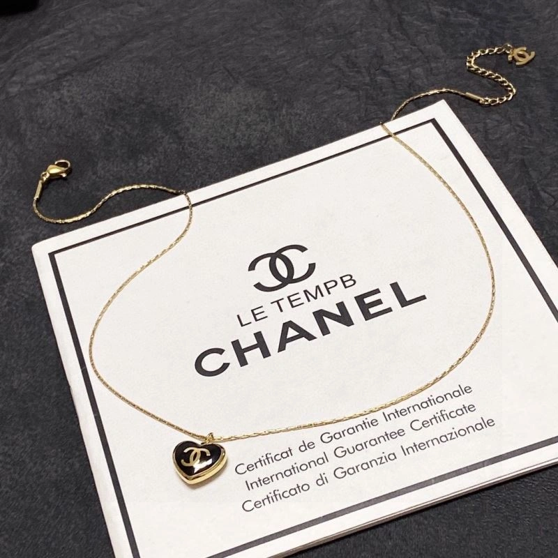 Chanel Necklaces Sleek 232099