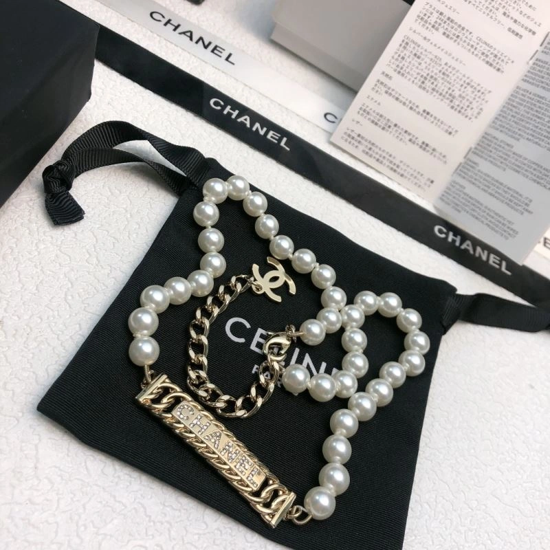 Affordable Chanel Necklaces 232075