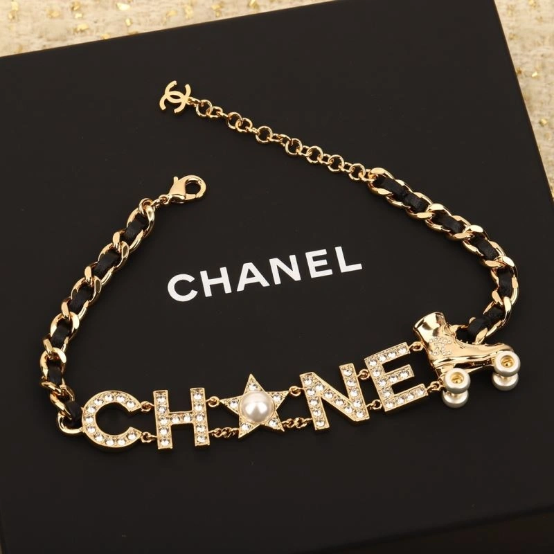 Timeless Chanel Necklaces 232220