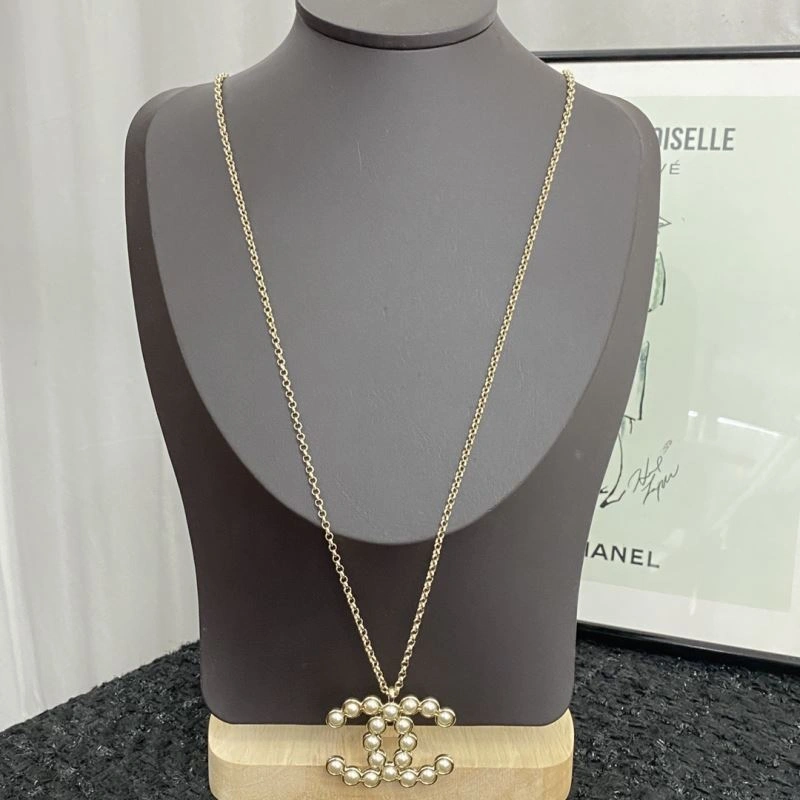 Stylish Chanel Necklaces 232129