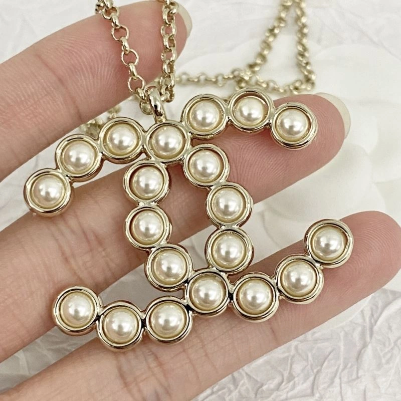 Stylish Chanel Necklaces 232129