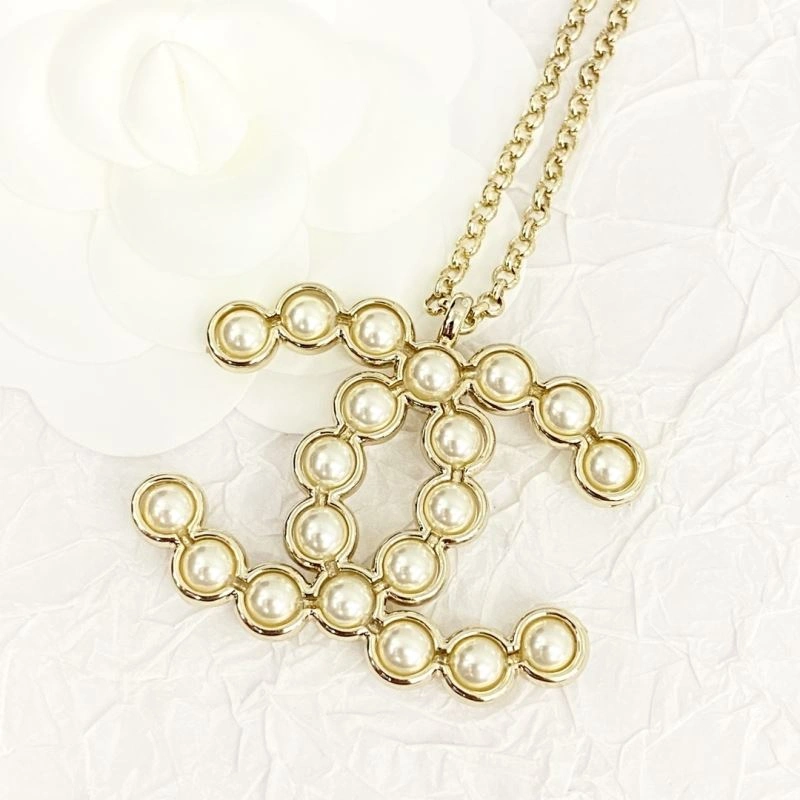 Stylish Chanel Necklaces 232129