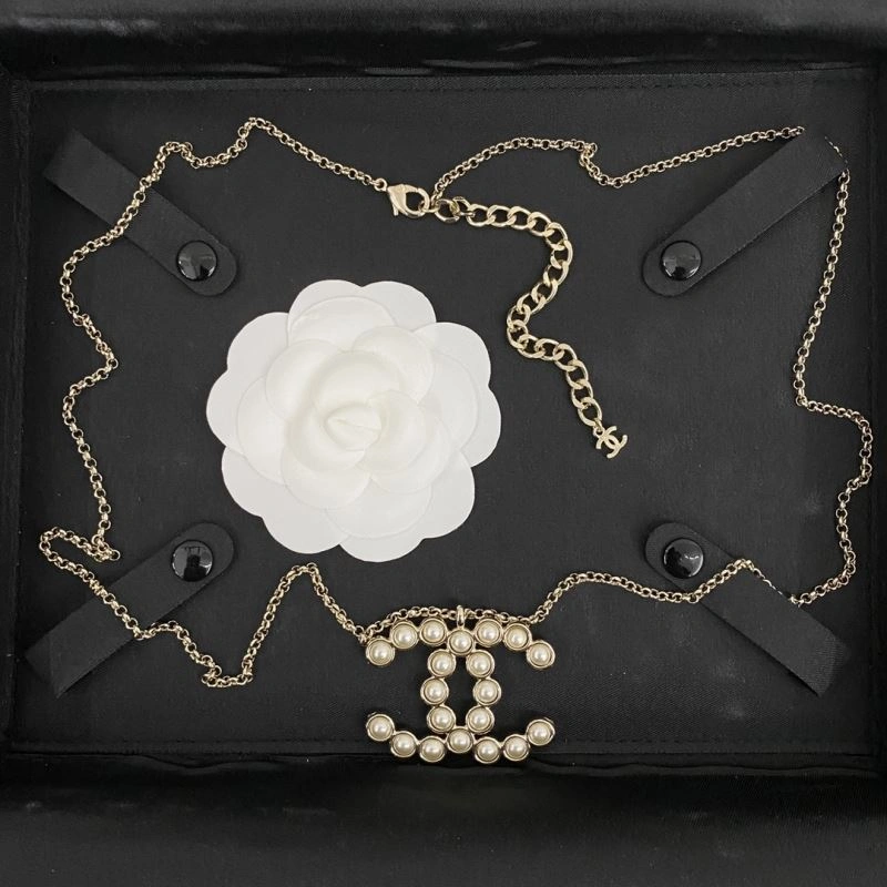 Stylish Chanel Necklaces 232129
