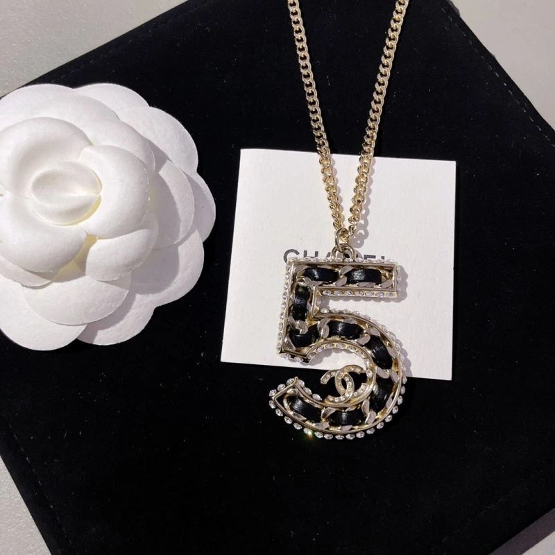 Chanel Necklaces Upgraded 232056