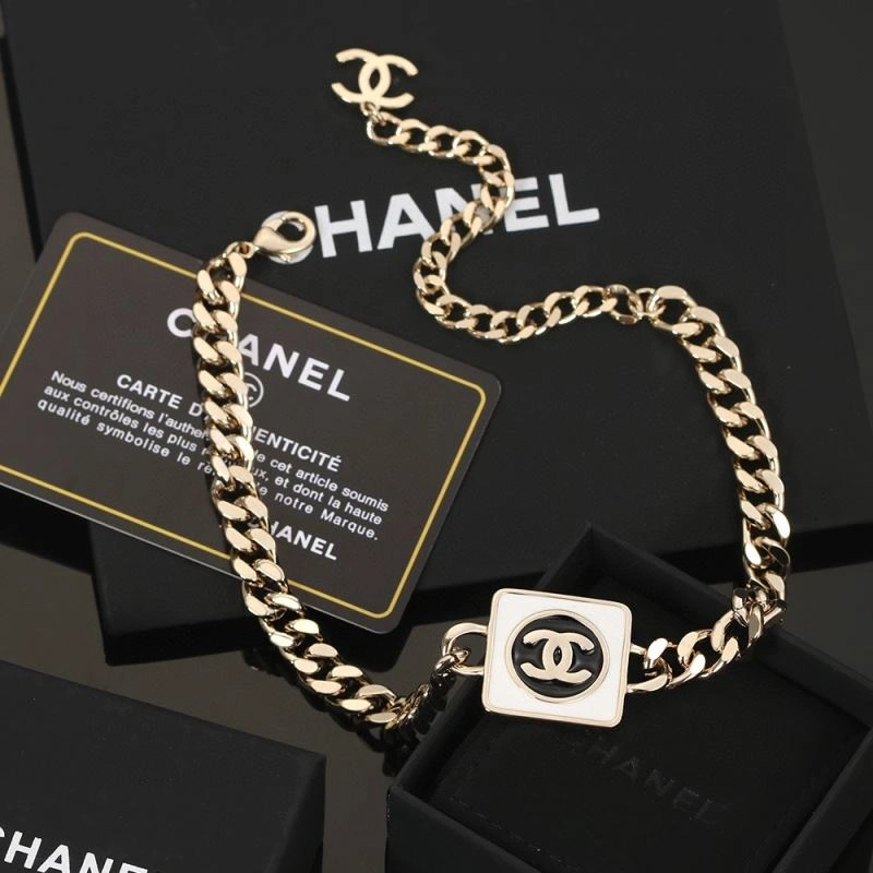 Popular Chanel Necklaces 232043